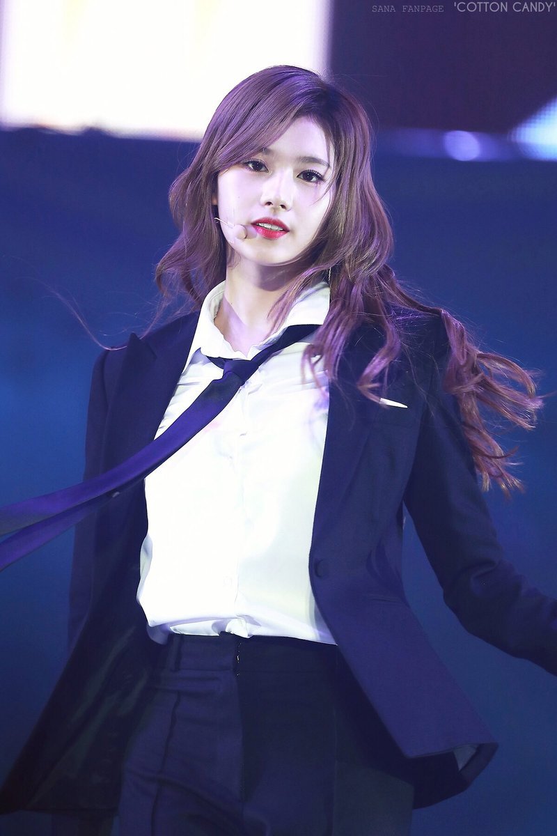 카리스마 넘치는 사나.jpg | 인스티즈