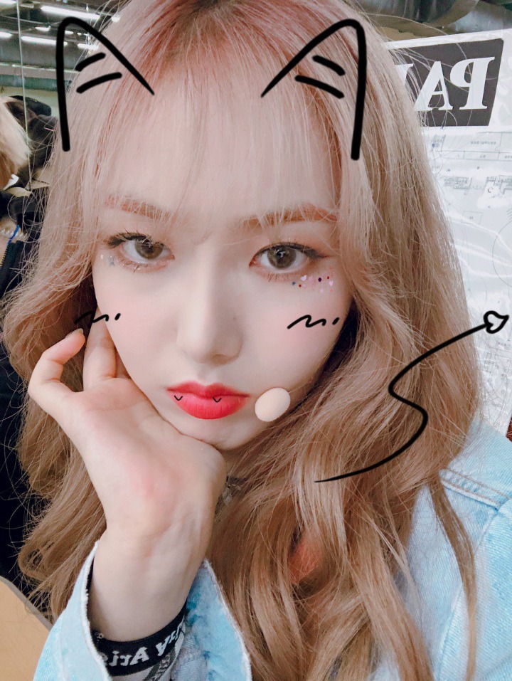 아침부터 여자친구 신비.jpgif | 인스티즈
