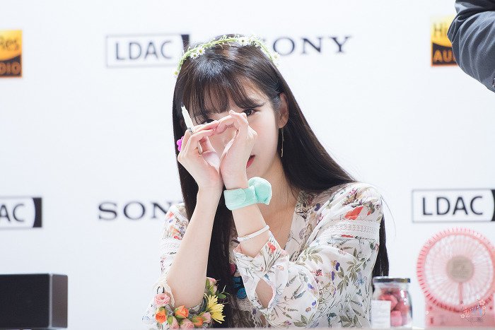 2년전 오늘 아이유.jpg | 인스티즈