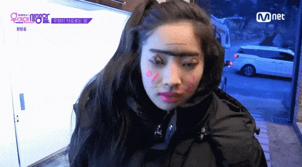트와이스 다현이 보고 빵 터진 카메라 감독.gif | 인스티즈