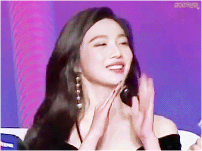 오늘 MAMA 레드카펫에서 분위기 쩔었던 레드벨벳 조이.gif | 인스티즈