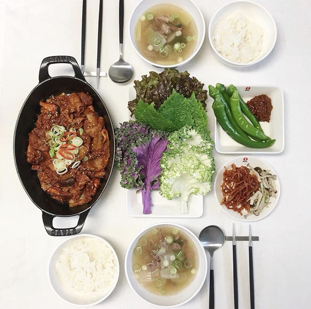 집밥 먹기 위해서라도 칼귀가 할 수 밖에 없는 흔한 아내분의 밥상 | 인스티즈