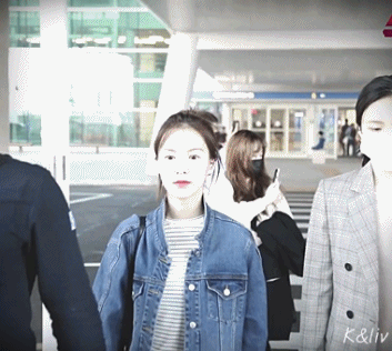181021 입국하는 레드벨벳 gif | 인스티즈