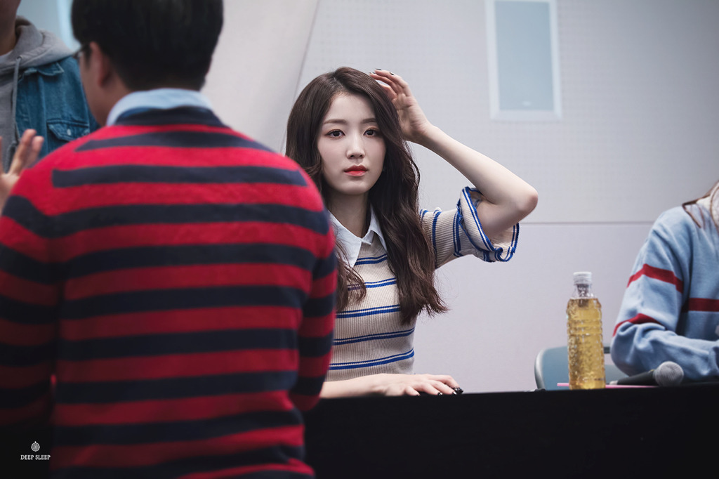 [구구단] 점심은 뭘로 먹을까 고민이되서 하나 | 인스티즈