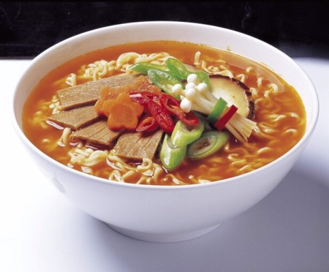 라면은 그냥 라면 맛이다 vs 끓이는 사람에 따라 맛이 다르다 | 인스티즈